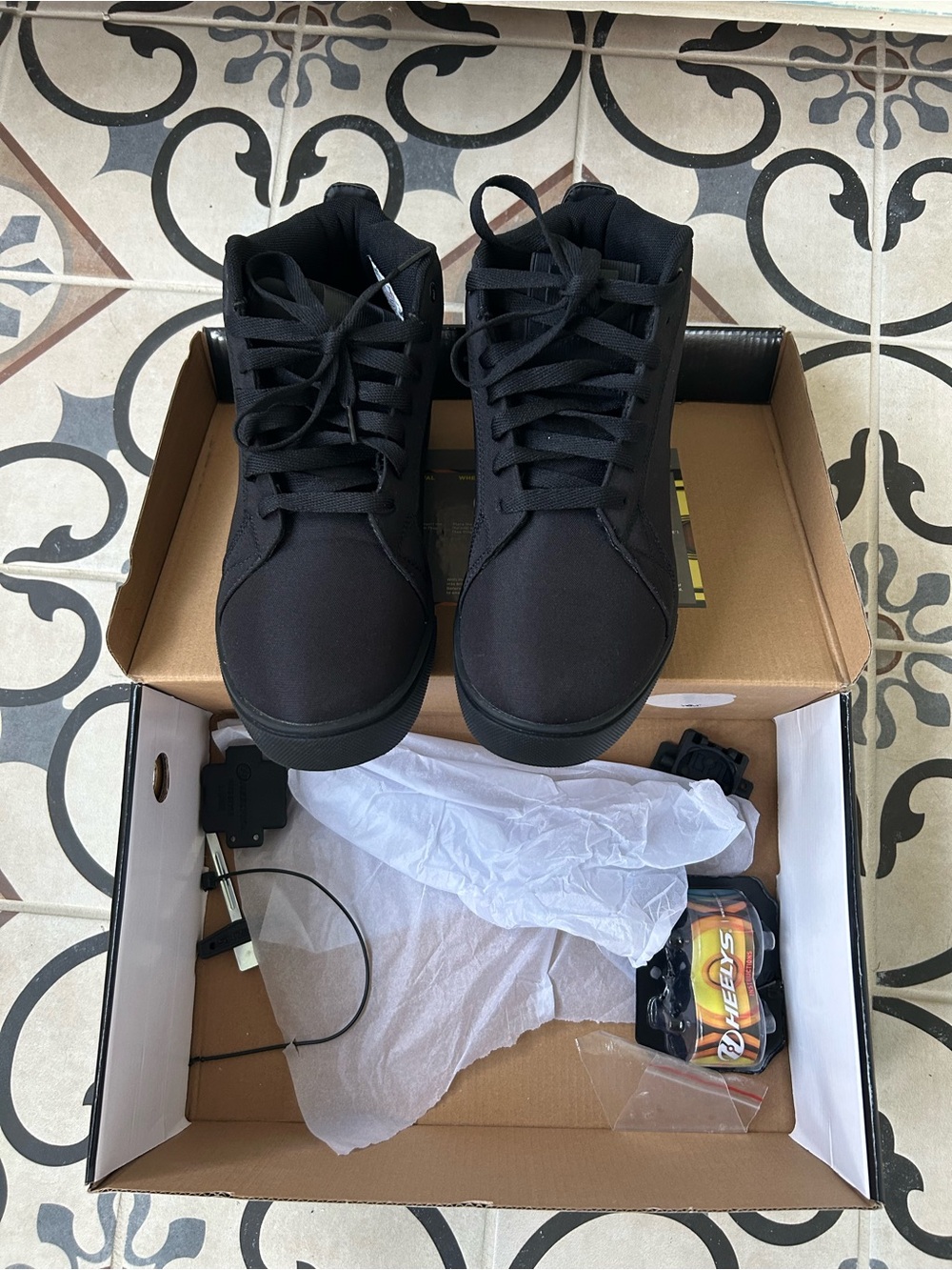 Heelys Black Boys Lace-Up Sneakers
